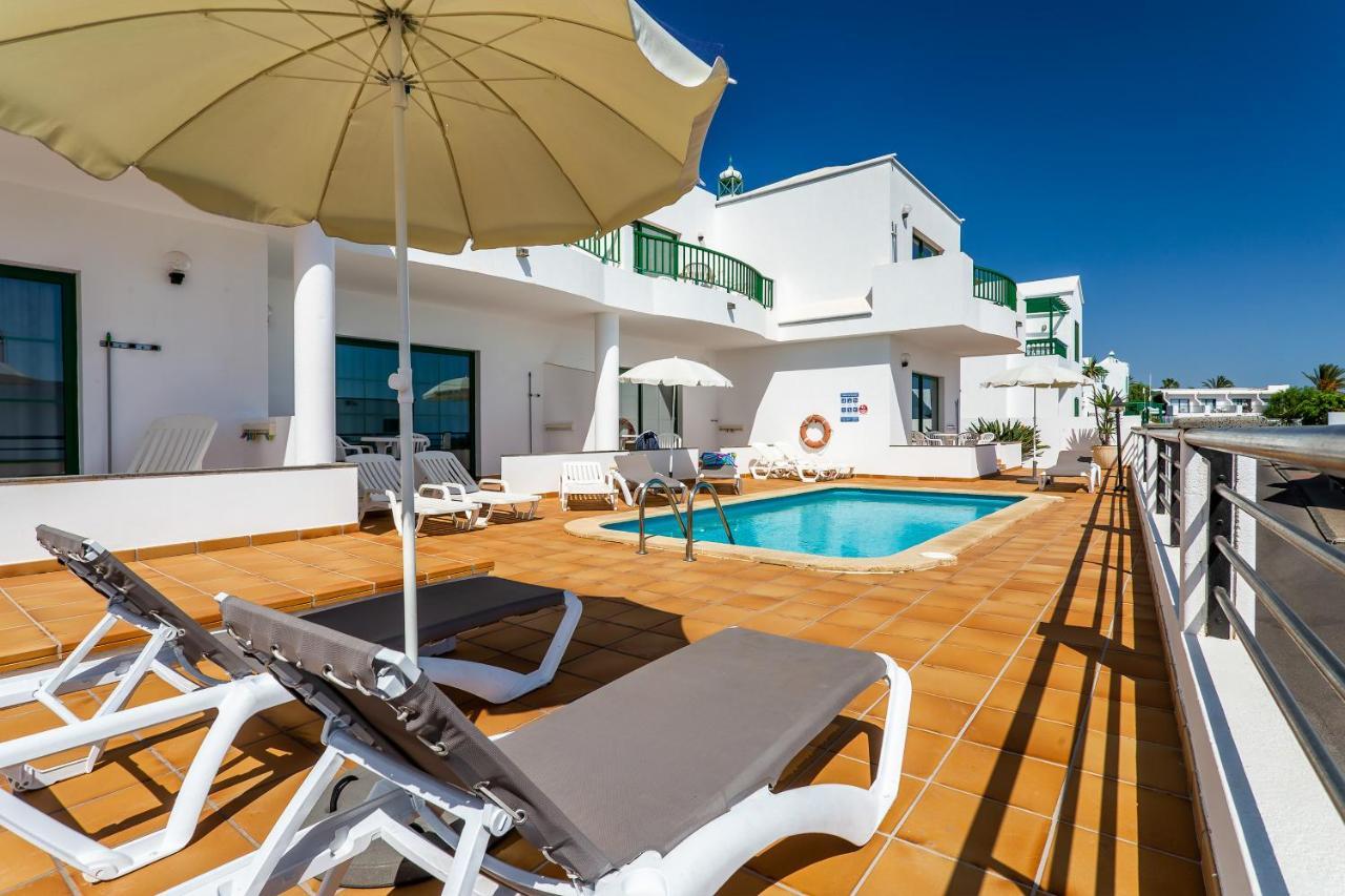 Apartamentos los Quiqueres Puerto del Carmen  Exterior foto